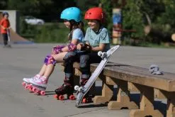 ROLLER DERBY TRAC STAR ADJUSTABLE YOUTH ROLLER SKATES - BLACK/RED -Ski Board Shop firestar trac star street 30 skateboard protective outdoor kids 11