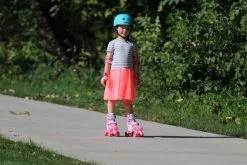 ROLLER DERBY TRAC STAR ADJUSTABLE YOUTH ROLLER SKATES - PINK/GREEN -Ski Board Shop trac star girls outdoor 1 01